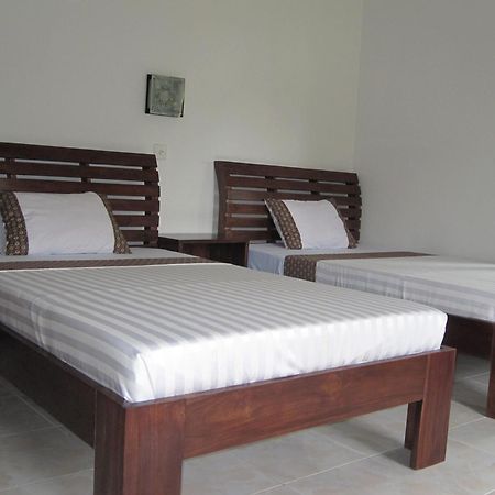 Galang Kangin Bungalows Amed Habitación foto