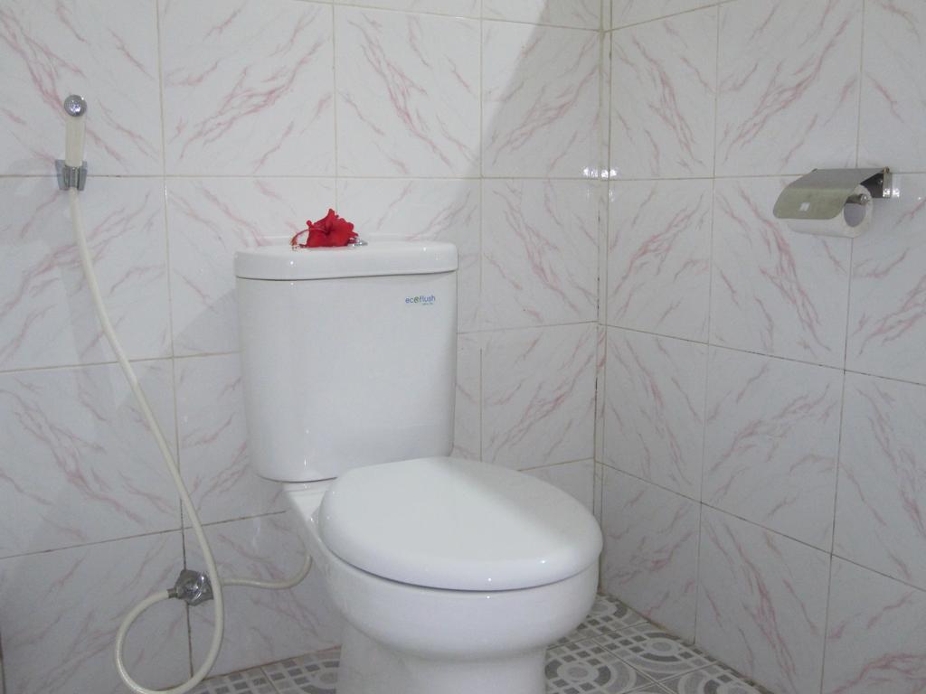 Galang Kangin Bungalows Amed Habitación foto