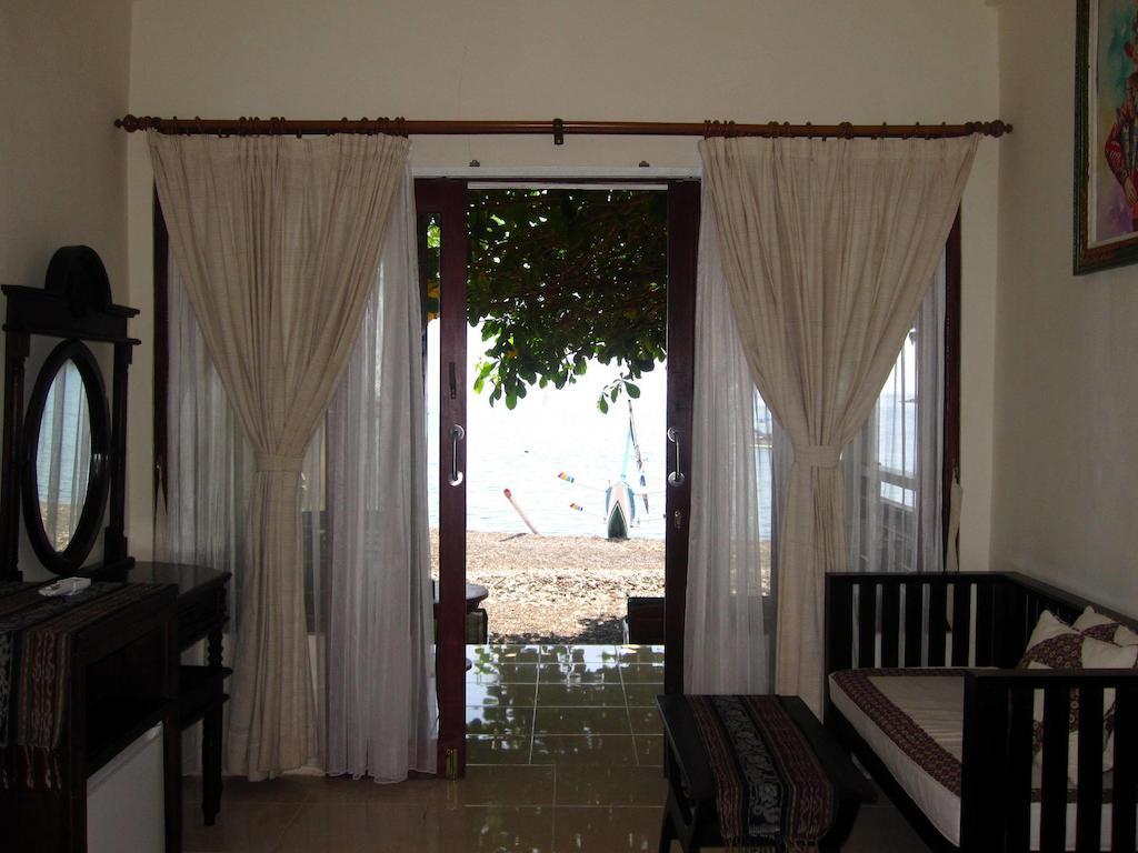 Galang Kangin Bungalows Amed Habitación foto